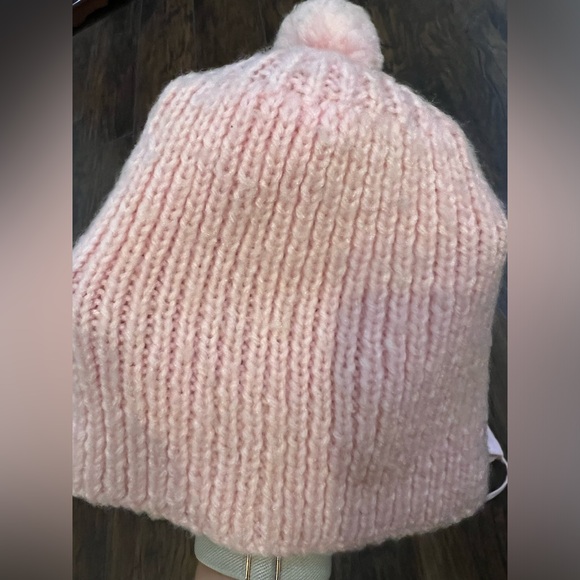 Kids beanie and mittens - Picture 8 of 8